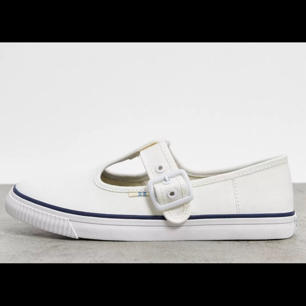 Tom’s Jon Mary Jane Plimsolls Shoes.